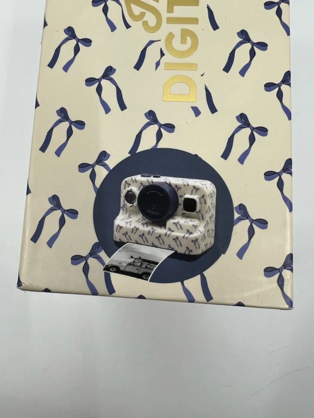 NIB XO Poppy White Digital insta-print Camera with Blue ribbon Accents
